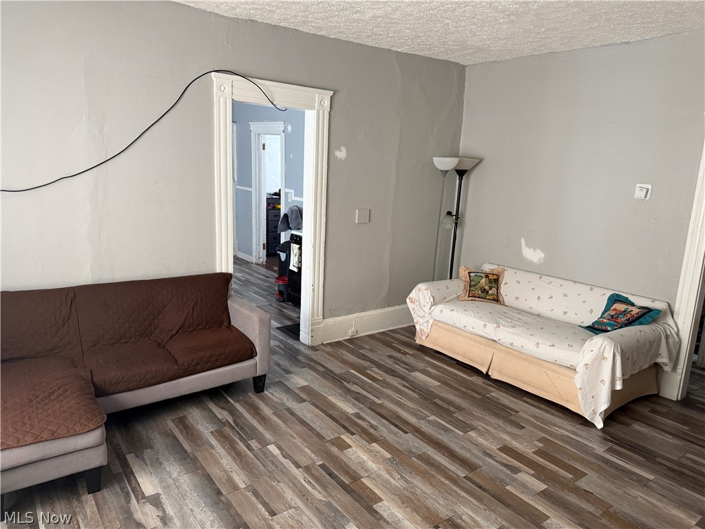 2054 W 83rd Street Cleveland OH 44102