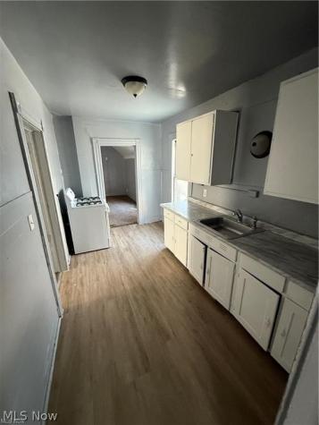2054 W 83rd Street Cleveland OH 44102