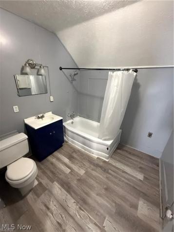 2054 W 83rd Street Cleveland OH 44102