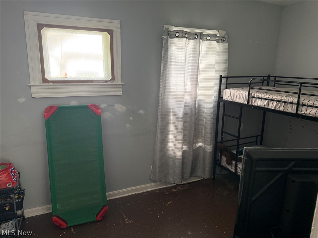 2054 W 83rd Street Cleveland OH 44102