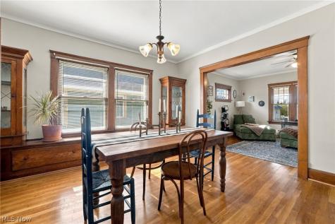 1183 Andrews Avenue Lakewood OH 44107