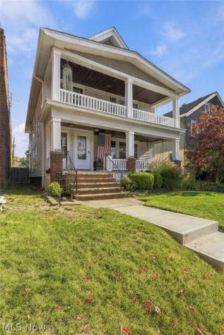 1183 Andrews Avenue Lakewood OH 44107