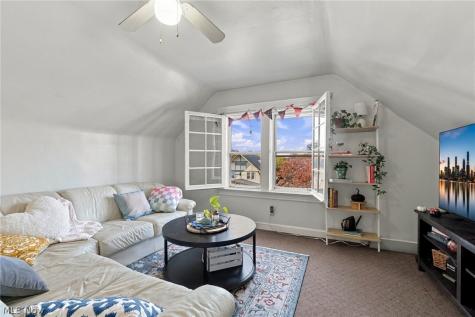 1183 Andrews Avenue Lakewood OH 44107