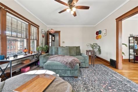 1183 Andrews Avenue Lakewood OH 44107