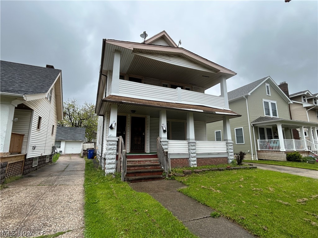 11721 Hamlen Avenue Cleveland OH 44120
