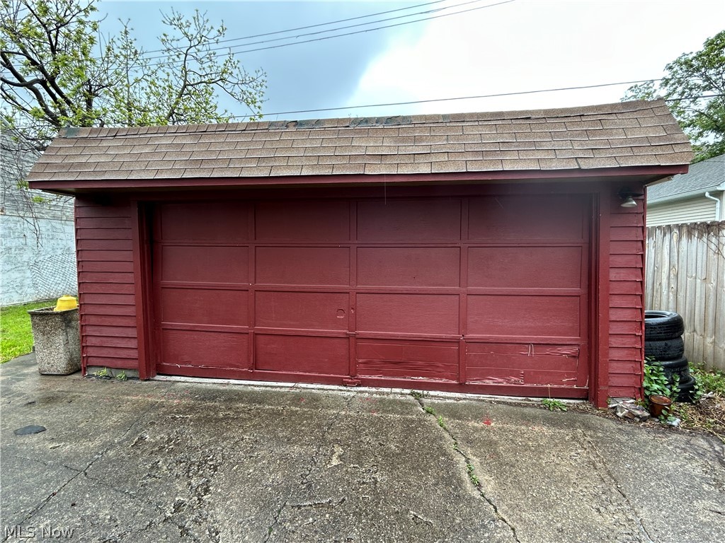 11721 Hamlen Avenue Cleveland OH 44120