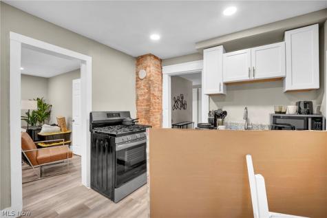 2235 E 101st Street Cleveland OH 44106