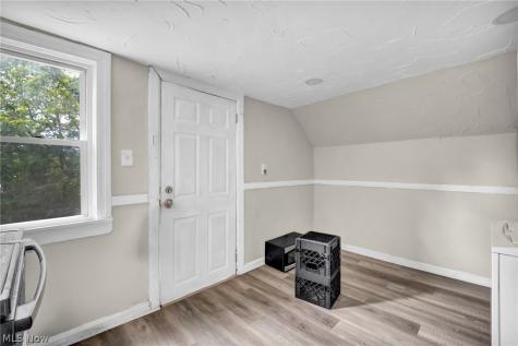 2235 E 101st Street Cleveland OH 44106