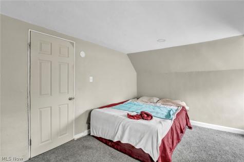 2235 E 101st Street Cleveland OH 44106