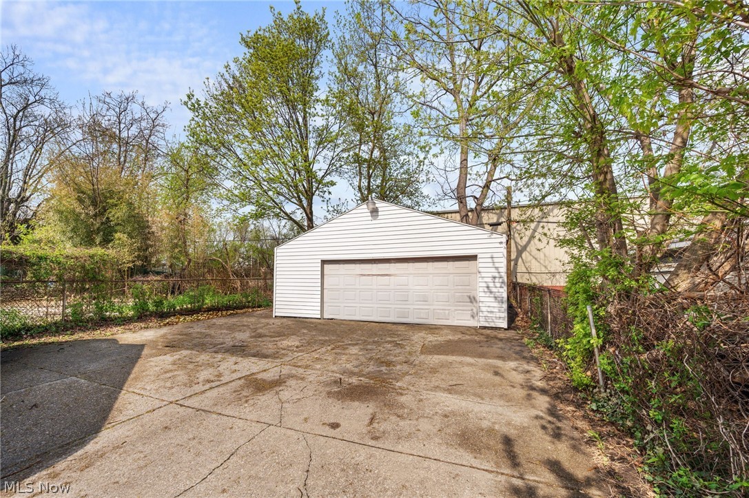 3426 W 65th Street Cleveland OH 44102