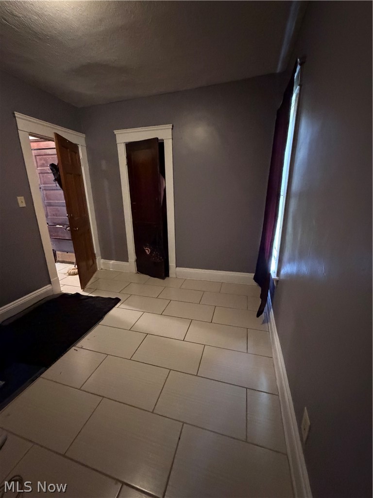 916 E 144th Street Cleveland OH 44110