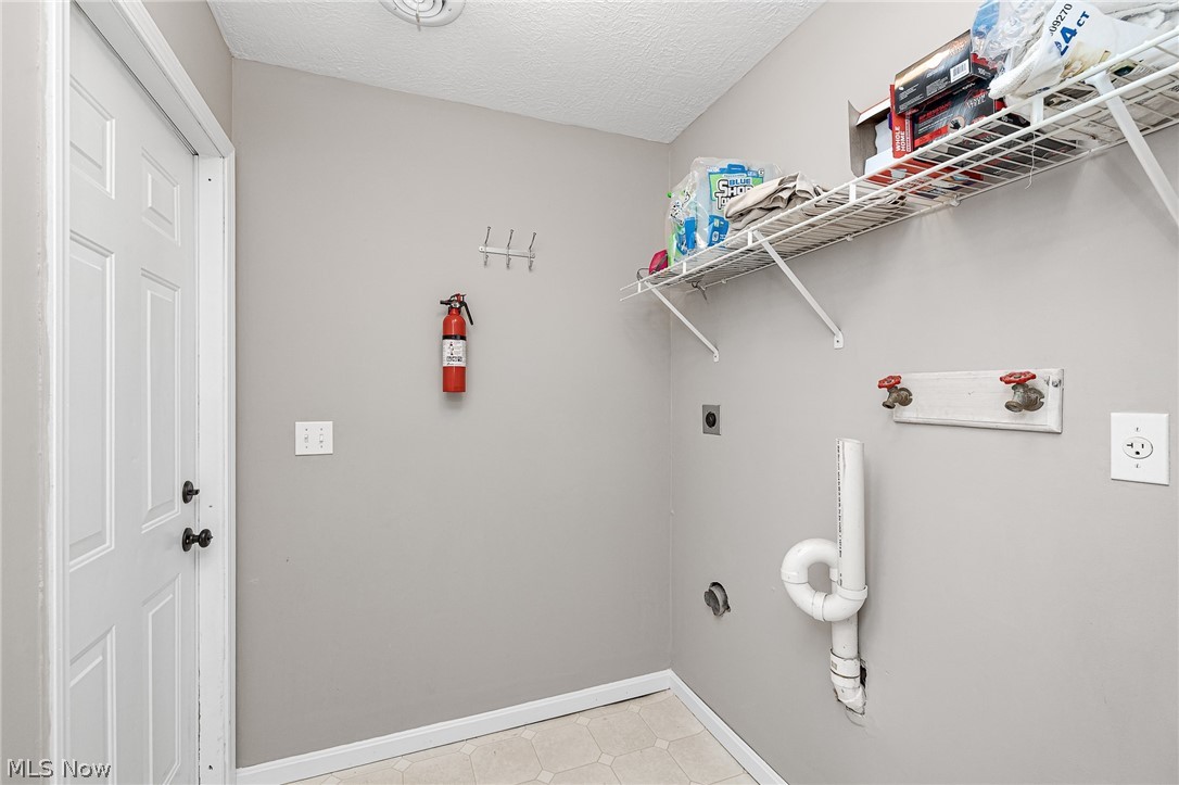 48903-48905 N Ridge Road Amherst OH 44001