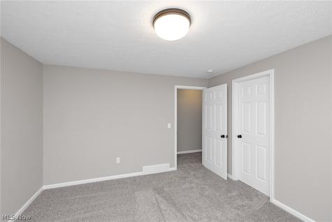 48903-48905 N Ridge Road Amherst OH 44001