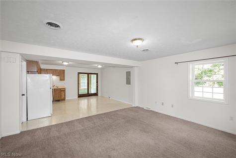 48903-48905 N Ridge Road Amherst OH 44001
