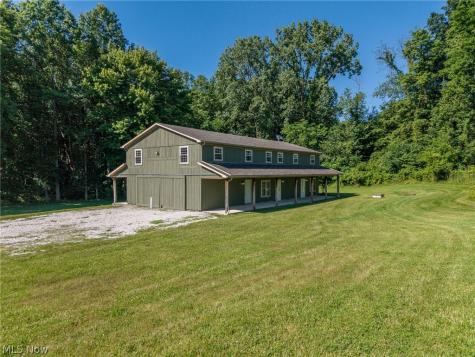 48903-48905 N Ridge Road Amherst OH 44001