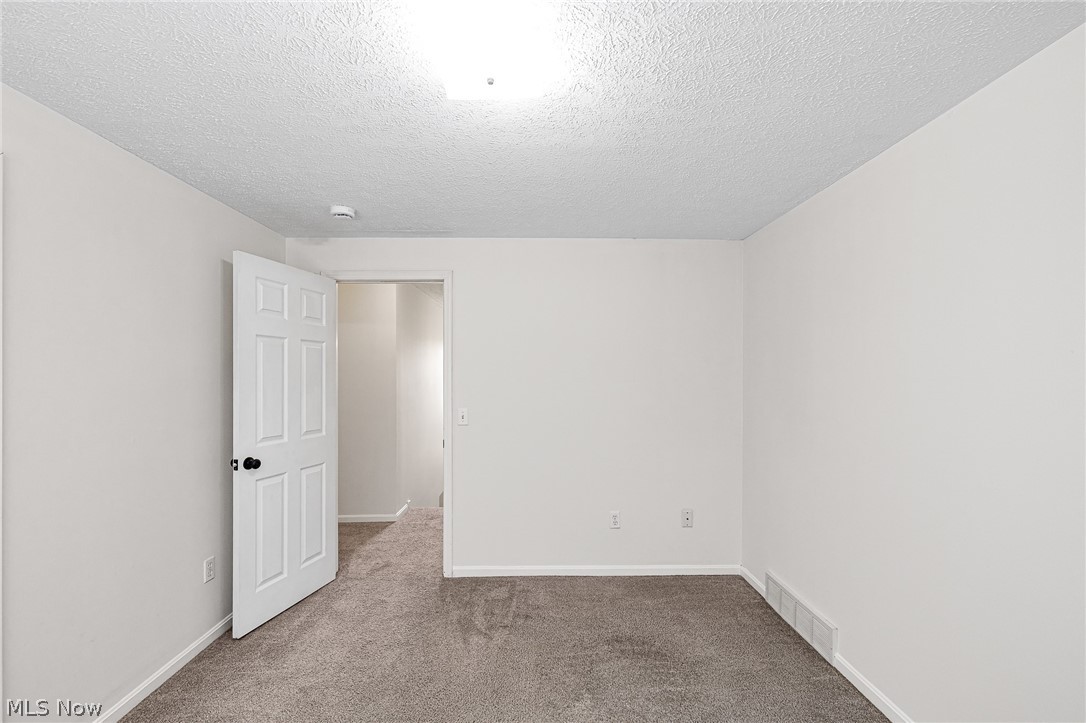 48903-48905 N Ridge Road Amherst OH 44001