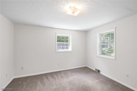 48903-48905 N Ridge Road Amherst OH 44001