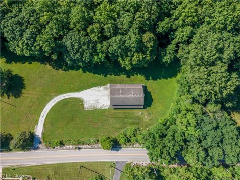 48903-48905 N Ridge Road Amherst OH 44001