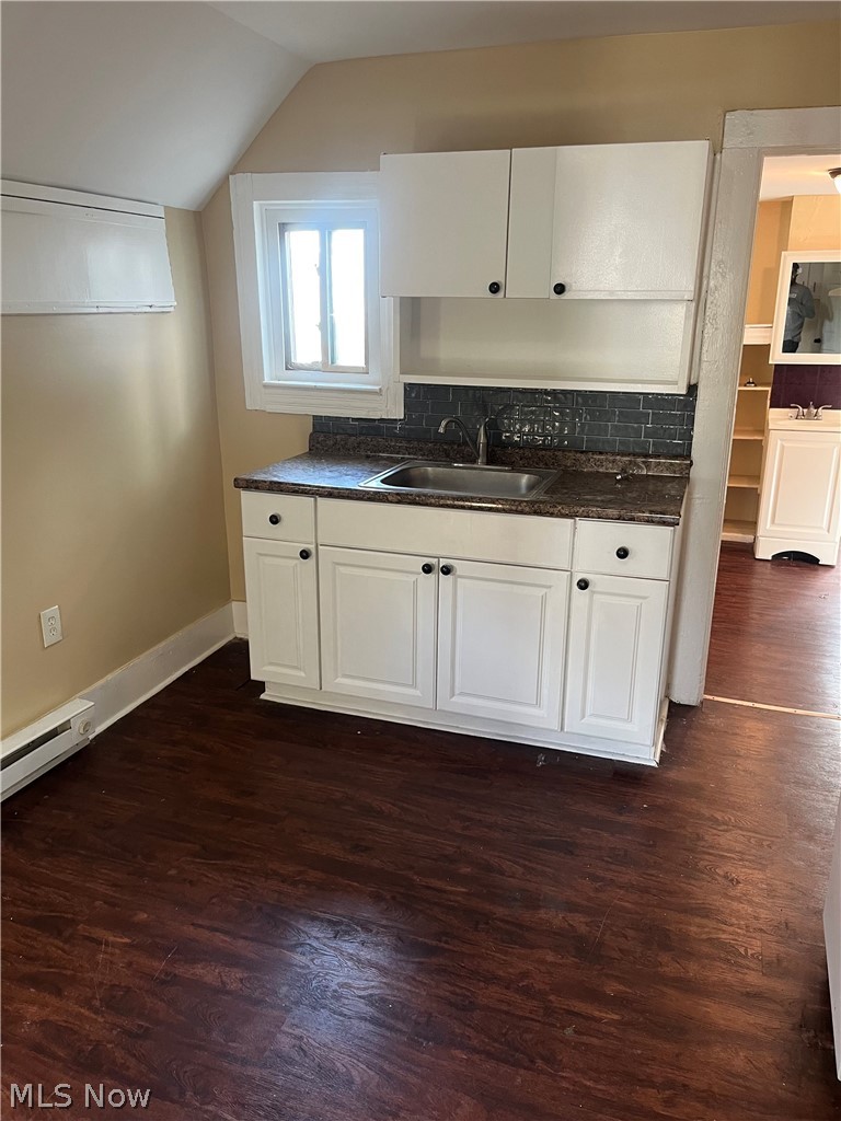 2480 E 86th Street Cleveland OH 44104