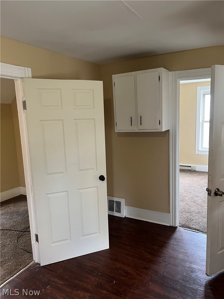 2480 E 86th Street Cleveland OH 44104