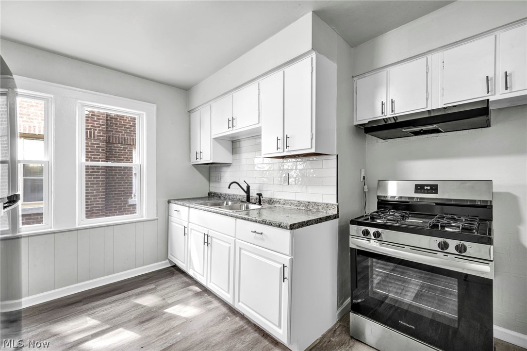 929 Thornhill Drive Cleveland OH 44108