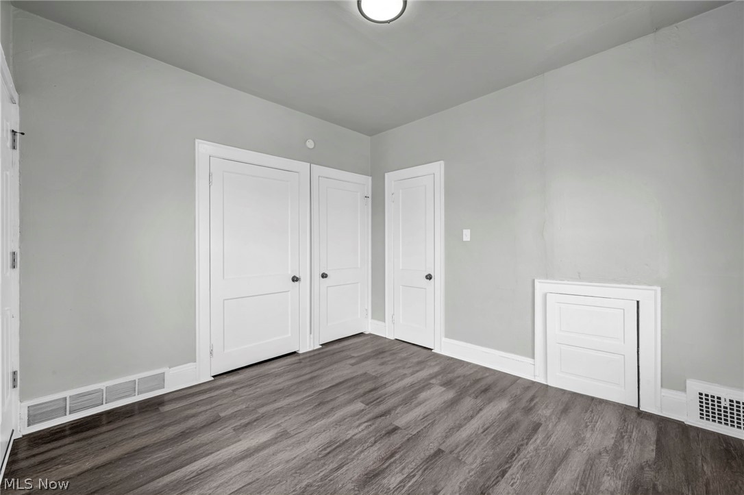 929 Thornhill Drive Cleveland OH 44108