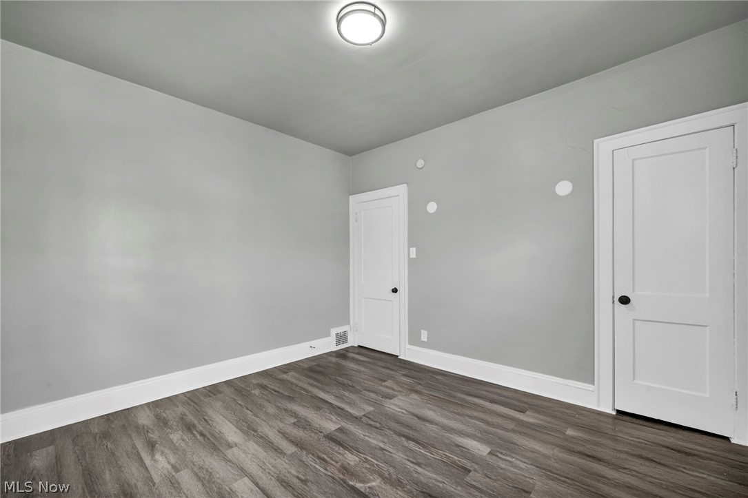 929 Thornhill Drive Cleveland OH 44108