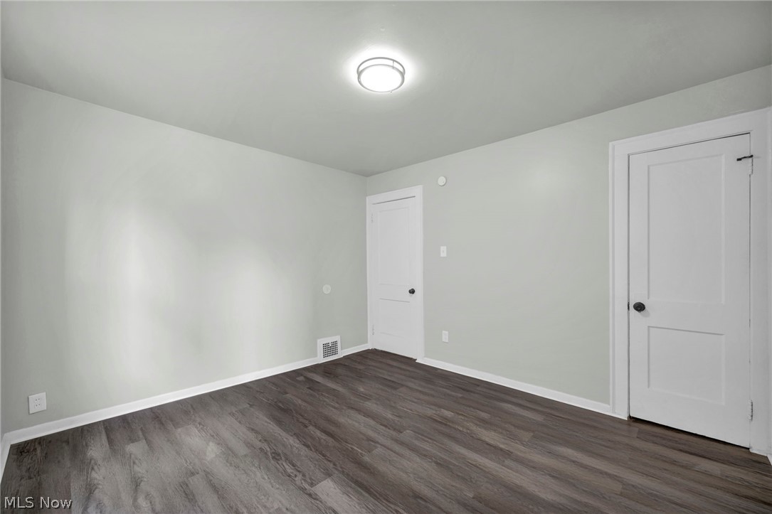 929 Thornhill Drive Cleveland OH 44108