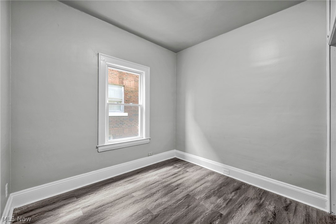 929 Thornhill Drive Cleveland OH 44108