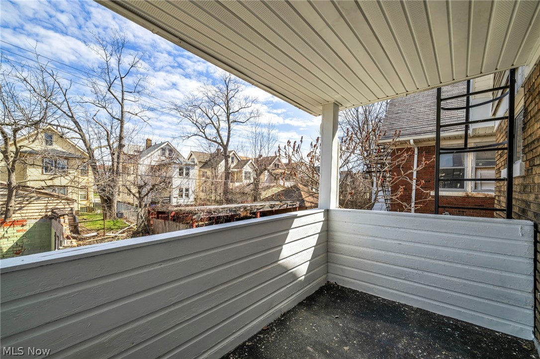 929 Thornhill Drive Cleveland OH 44108