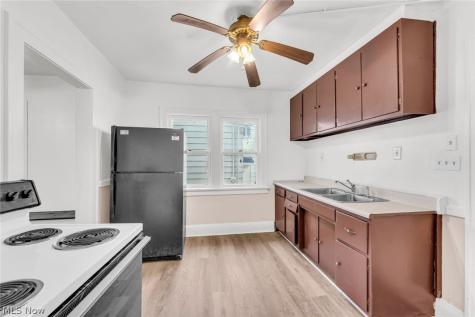 1109 E 169th Street Cleveland OH 44110