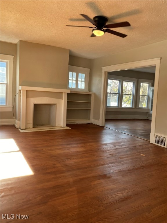 1676 Glenmont Road Cleveland Heights OH 44118