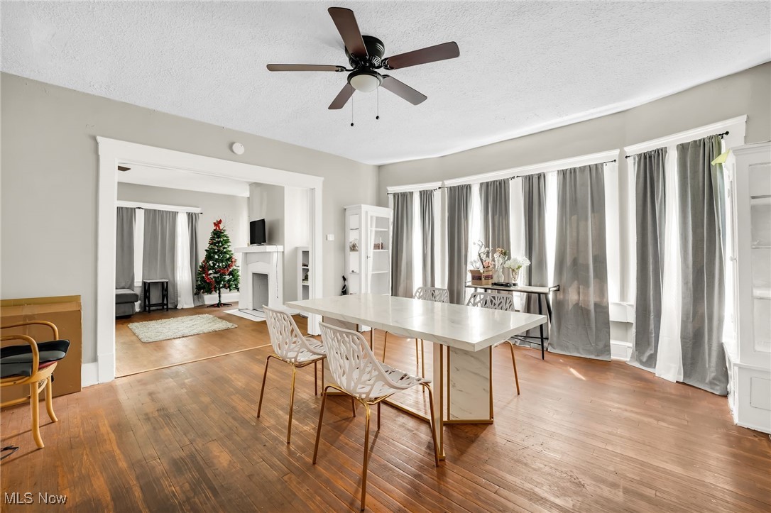 1676 Glenmont Road Cleveland Heights OH 44118
