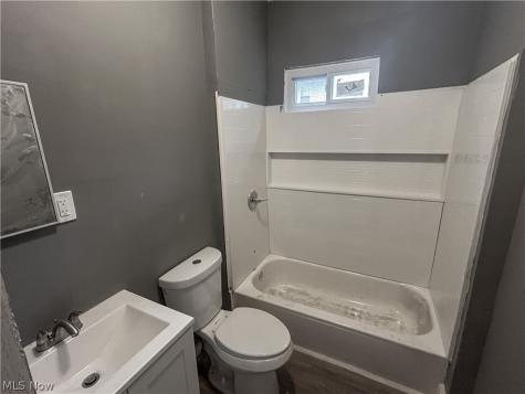 3370 E 117th Street Cleveland OH 44120