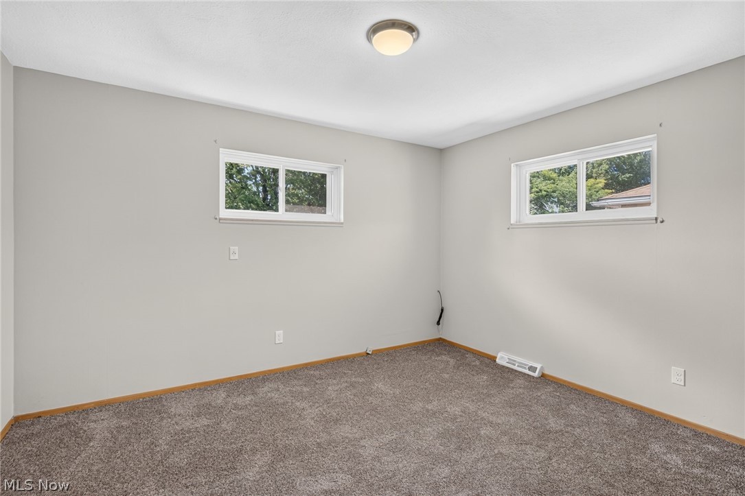 938 E 216th Street Euclid OH 44119