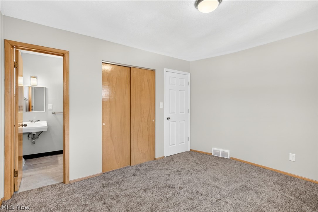 938 E 216th Street Euclid OH 44119