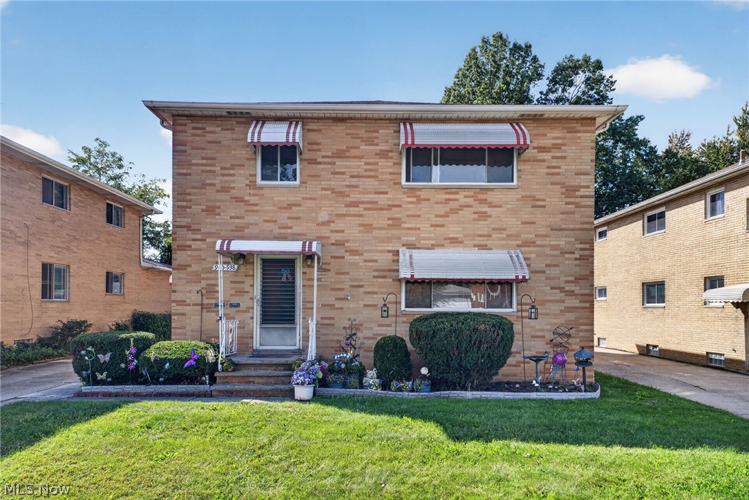 938 E 216th Street Euclid OH 44119