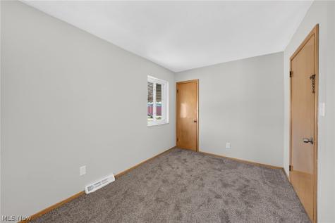 938 E 216th Street Euclid OH 44119