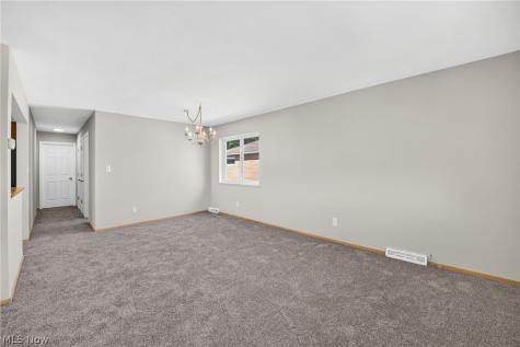 938 E 216th Street Euclid OH 44119