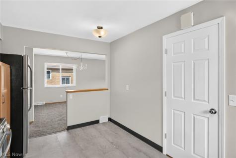 938 E 216th Street Euclid OH 44119