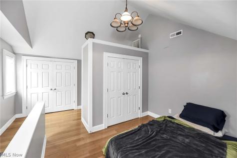 3617 Siam Cleveland OH 44113