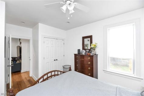 3617 Siam Cleveland OH 44113