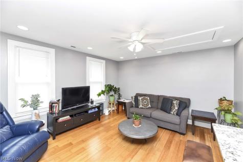 3617 Siam Cleveland OH 44113