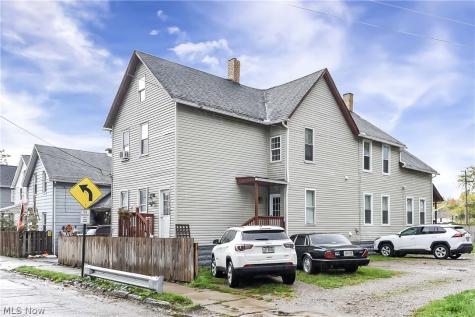 3617 Siam Cleveland OH 44113