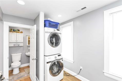 3617 Siam Cleveland OH 44113
