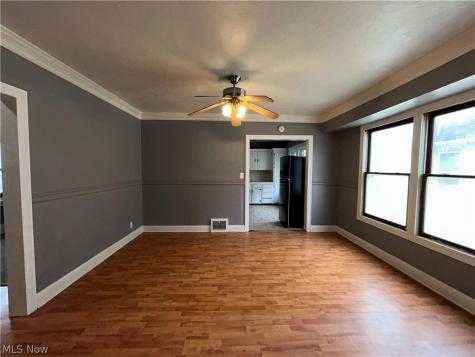 10014 Sladden Avenue Garfield Heights OH 44125