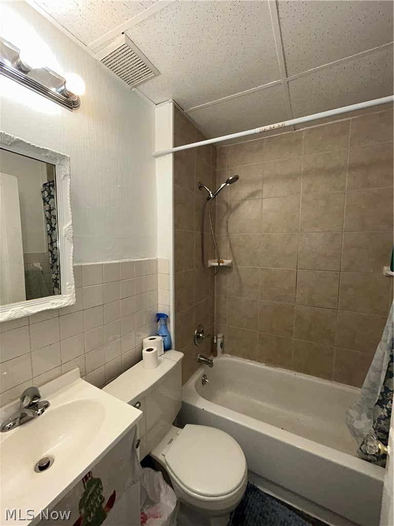 10014 Sladden Avenue Garfield Heights OH 44125