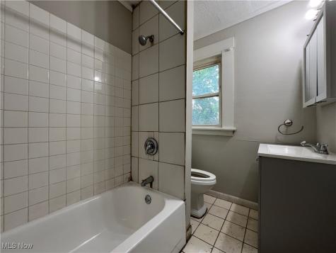 14269 Superior Road Cleveland Heights OH 44118