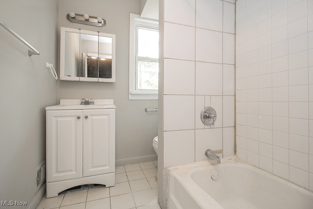 14269 Superior Road Cleveland Heights OH 44118