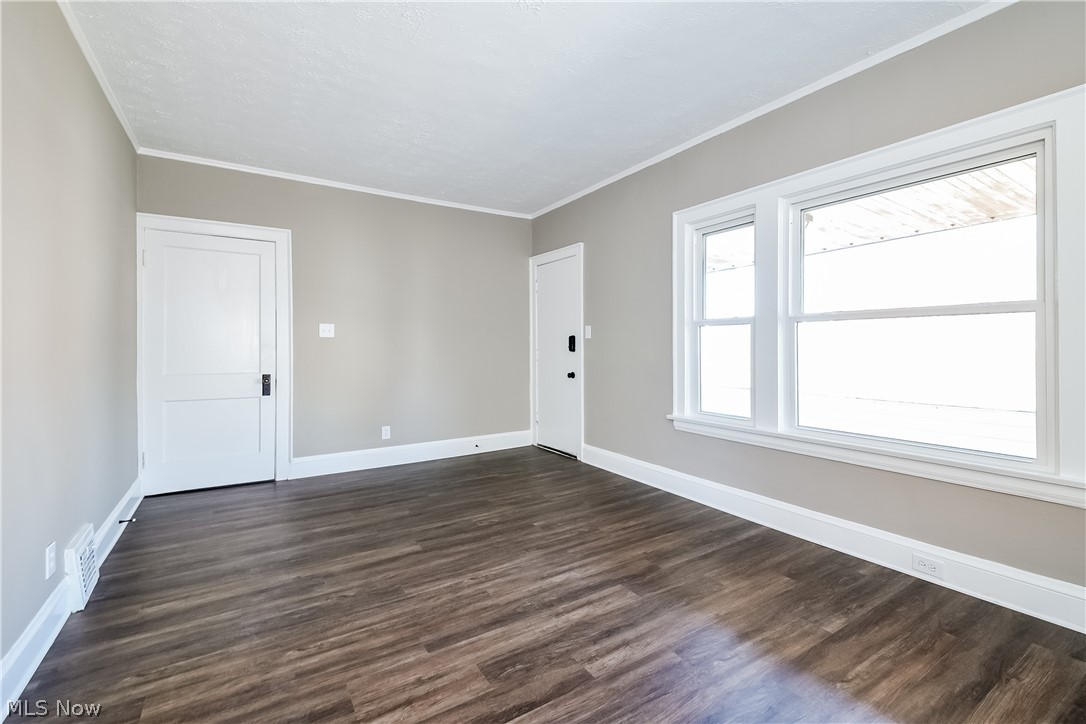 13519 Merl Avenue Lakewood OH 44107